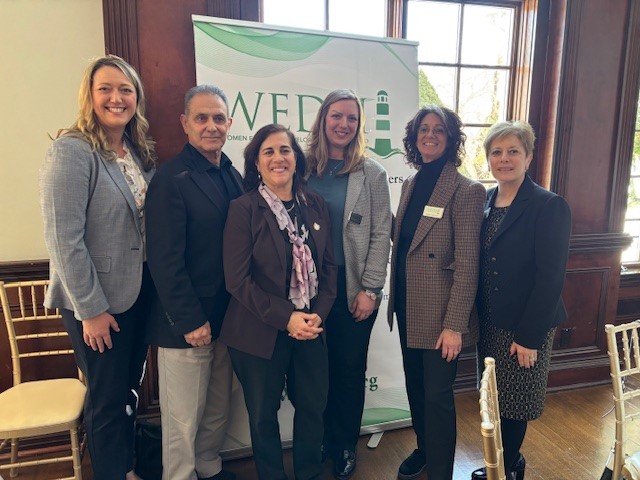 Catherine Fee, Frank Gallucci, Jenny Roberts, Michelle McQueen, Randi Shubin Dresner, Debra Thompson