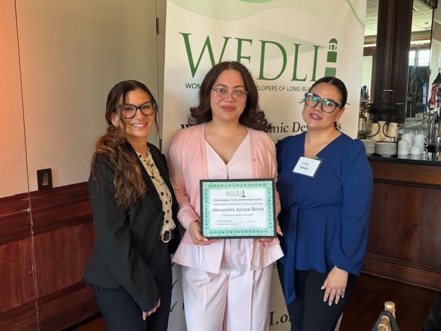 Scholarship winner Alessandra Amaya-Reyes with Moxxie supporters